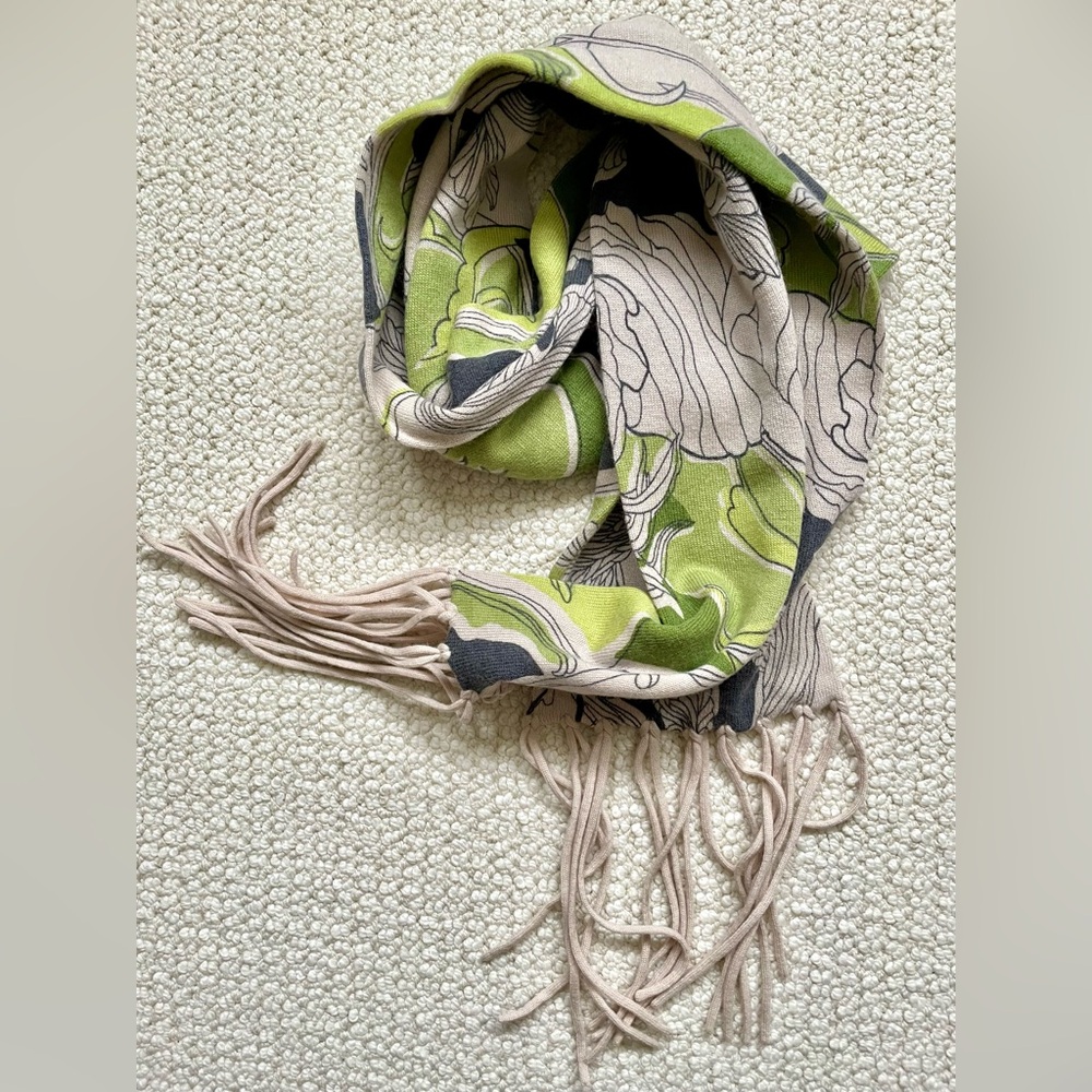 Ann Taylor Floral Scarf | Sage Green & Cream Botanical Art Nouveau 🌿✨
